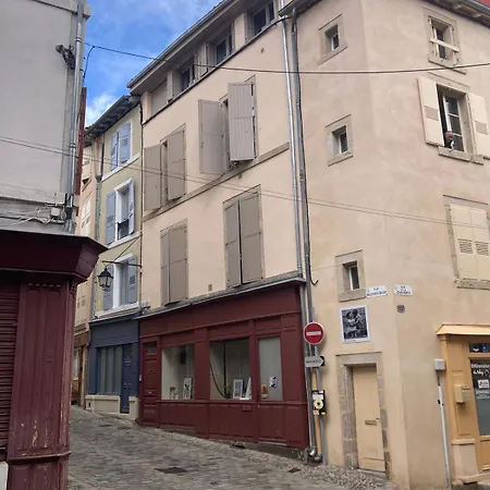 En Vieille Du Puy En Velay *